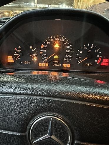 mercedes kreditle satisi: Mersedes c200, mator 2- 111- benzin, elektron mexanika -7 skorost — 4