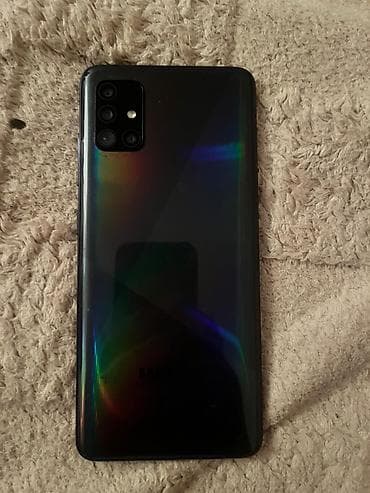 ev temizliyen: Samsung Galaxy A51, rəng - Qara, Qırıq — 1