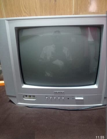 dvd tutumu: Samsung CRT televizor - Klassik kineskop ekranlı model, gümüşü korpus — 1