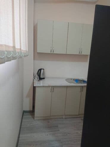 lokbatanda yeni tikilen binalar: Səbail rayonu,Su idman sarayı ilə üzbəüz.5 mərtəbəli binanın,1-ci — 8