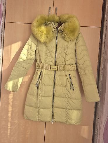 Qadın üçün uzun qış paltosu – açıq zeytun rəngi - İsti, yüngül şişmə