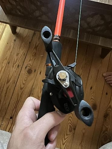 Ovçuluq və balıqçılıq: Baitcasting balıqçı dəsti Bu dest azərbaycanda yoxdur tekce mendedir — 3