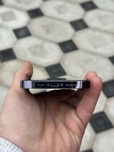 Apple iPhone: IPhone 14 Pro, 128 GB, Deep Purple, Face ID — 3