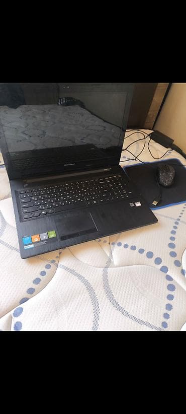 komputer notebook: Hec bir problemi yoxdur isleyir. Batareykayla sonur gerek adaptr — 1
