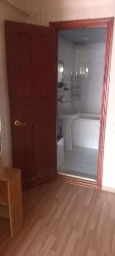 sumqayit bina evi: Xırdalanda 5 nömreli məktəbin yanında olan 5 mərətbeli binain 6 daş — 13