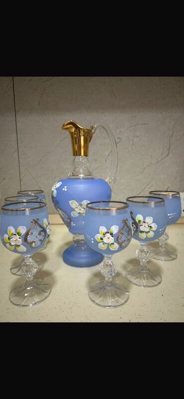 Rəng - Mavi, Şüşə