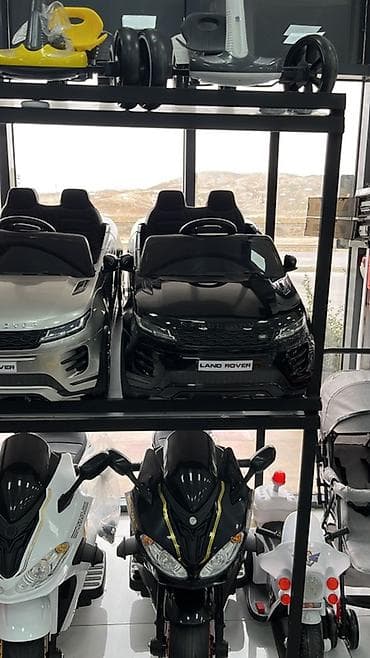 puldu maşın: Uşaq üçün elektrikli miniatür Range Rover (Land Rover) ride-on — 4
