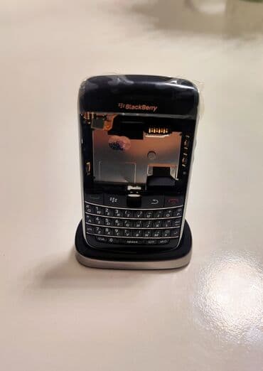 Lincoln: Blackberry Bold 9700, 8 ГБ, цвет - Черный, Кнопочный — 3