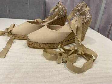 YENIDIR. Bej rəngli qadın espadril sandal – platformalı və künc lalafo.az -da YENIDIR. Bej rəngli qadın espadril sandal – platformalı və künc