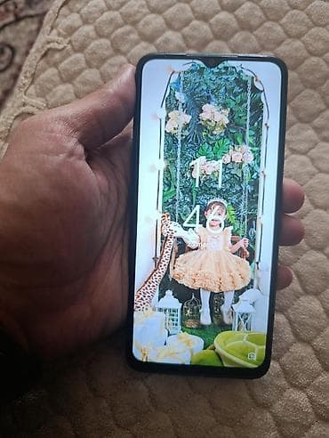 instax mini 11: Tecno Spark, rəng - Qara, İki sim kartlı — 3