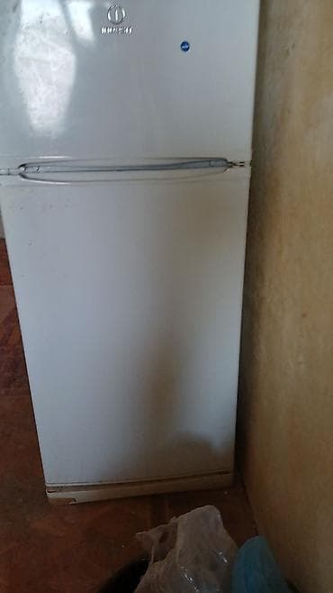 mini pc computer: Indesit məişət texnikası dəsti - Soyuducu: İki qapılı, üst hissədə — 1