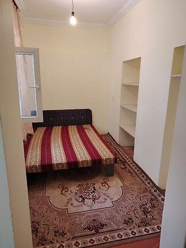 mansarli evler: Sabunçu rayonu, Sabunçu qəsəbəsi. Hamamın yanında 2 otaqlı həyət evi — 6