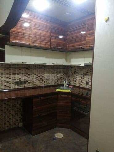 ehmedlide ucuz kiraye evler 2023: Razin akkorda 20 mertebeli binanın 6-ci mərtəbəsində yerləşən ümumi — 7