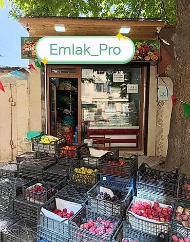 şirvan emlak: Bineqedi de azadliq prosoekti 20 kv hazir veziyetde meyve terevez ucun — 2