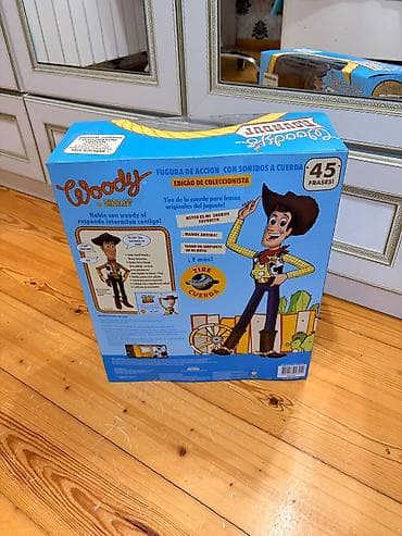 oyuncaq səbəti: Toy Story Collection – Woody Sheriff interaktiv fiqur - Filmdəki — 4
