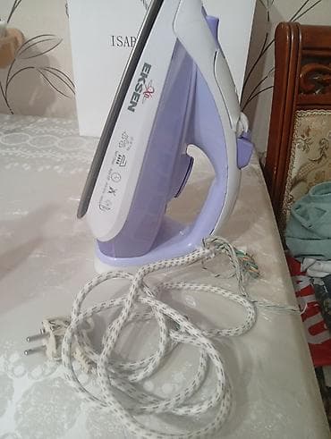 Buxarlı ütü – Eksen Endirim varr Xüsusiyyətlər: - Buxar funksiyası — 3