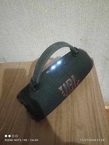 JBL portativ Bluetooth səsgücləndiricisi - Rəng: qara, üzərində iri — 4