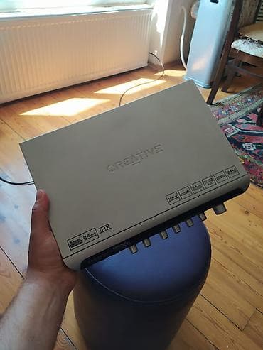 Səs avadanlığı: Creative Sound Blaster X-Fi (External) səs kartı Xüsusiyyətlər: - — 3