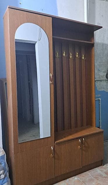 Dəhliz üçün funksional paltar asqısı-dolab komplekti - Material: ağac — 2