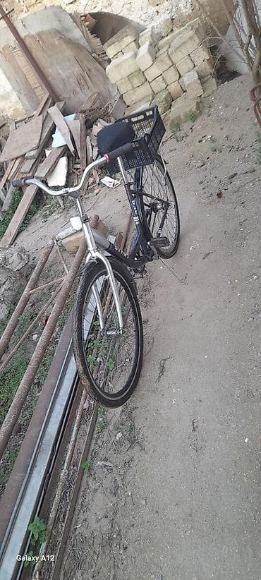 velosiped 29 qatlanan: Salam 28lik tam dolu vəzyətdə ünvan Maştağa kirov kuruqu — 3