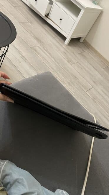 безпроводная зарядка: Casper noutbuk - Marka/model: Casper (qara rəngdə korpus, parlaq üst — 3