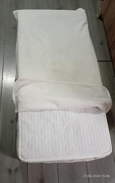 Uşaq beşiyi üçün döşək və qoruyucu üz - Ölçü: təxmini 120×60 sm
