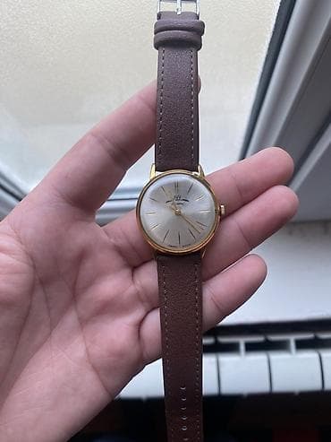 İşlənmiş, Qol saatı, Luch, rəng - Qızılı