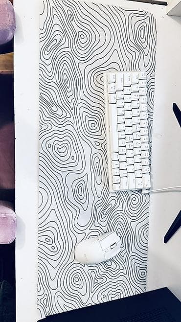 Qələmlər: Böyük ölçülü masaüstü mousepad - Rəng/Naqiş: Ağ fon üzərində kontur — 4