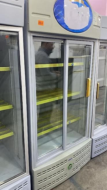 İki qapılı vitrin tipli kommersiya soyuducusu - Şüşə sürgülü qapılar