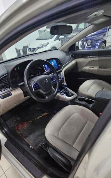 sumqayitda heyet evleri per page 100: Elantra 2015 il 2016 vin 2 doch mator 17.700 gecenen satılır — 2