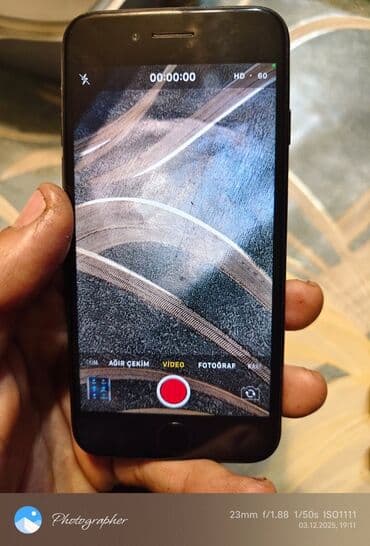 HTC: IPhone 7, 128 GB, Qara, Barmaq izi — 2