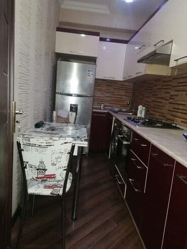 şüvelanda kiraye evler: Unvan xirdalan seheri 1 nomreli mekdebin yani 3 otaq tam esyali her — 3