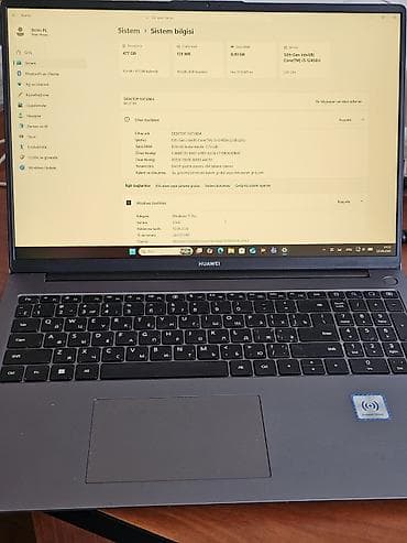 HUAWEI noutbuk – Intel Core i5-12450H. - Model: Huawei (MateBook