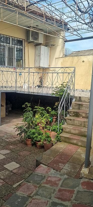 koroglu heyet evleri: 100 kv. m, 4 otaqlı — 2