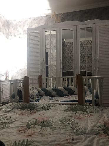 adem agaci: Oğlan və qız üçün, Yeni, Dördbucaq, Beşik, Dəstsiz, Matras ilə, Yellənmə mexanizmsiz — 1