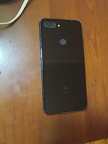 xiomi planşet: Xiaomi Mi 8 Lite, rəng - Qara, 
 Barmaq izi — 4