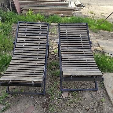 Metall karkaslı taxta lamellərlə bağ-çimərlik çimərlik kreslosu (2