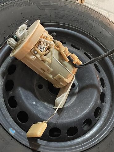 frat boru: Yanacaq nasosu modulu (benzobak nasosu) – komplekt. Xüsusiyyətlər: - — 2