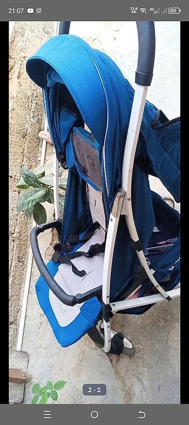 Uşaq arabası – Jaypeel brendi, tünd mavi rəng Xüsusiyyətlər: - Geniş