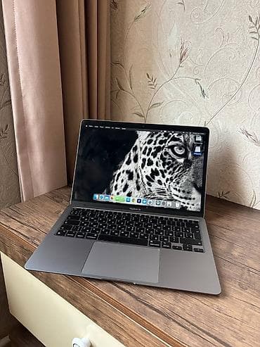 Yeni Apple MacBook, 13.3 ", Apple M1, 256 GB, Ünvandan götürmə, Pulsuz çatdırılma, Ödənişli çatdırılma