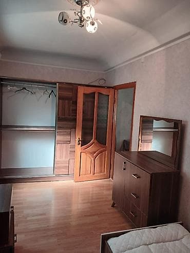 qubada satilan evler 2024: Neftçilər metrosunun çıxışında, icranın tam arxaaında şəraitli və — 3