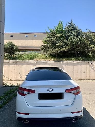 kia k7: Kia Optima: 2.4 l | 2012 il Sedan — 9