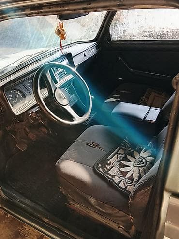 lada vaz 21015: Lada 2107 sedan 2010 - Kuzov: 4 qapılı sedan, tünd yaşıl/boz rəng — 4