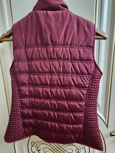 Жилеты, безрукавки: Жилет, S — 3