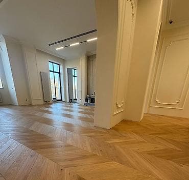 Laminat və parket ustası. 12 illik iş təcrübəmiz var. Səkillərdə