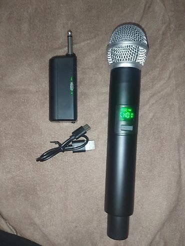 studio mikrofon: Simli bağlantıya ehtiyac olmadan istifadə üçün UHF naqilsiz mikrofon — 1