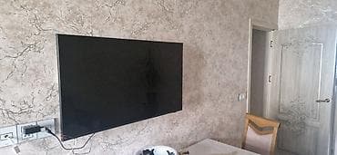televizor yeri divarda: Divara quraşdırılmış düz ekran televizor - Ekran: təxminən 50–55 — 1