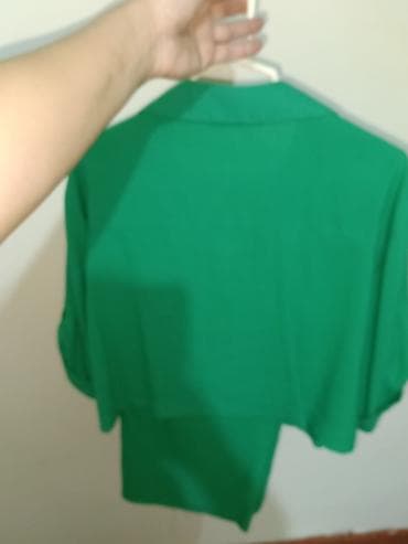 ust geyimləri: Kişilər üçün deyil, qadın üçün iki hissəli dəst Brend: KLEOPATRA — 2