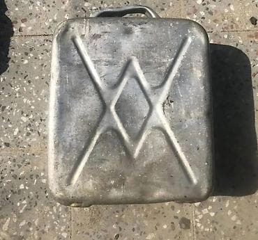 бак металлический: Metal yanacaq bidonu - Tutum: 20 litr (korpusun üzərində işarələnib) — 2