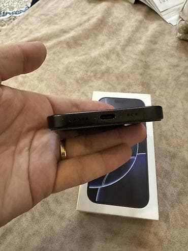 Бытовая техника: IPhone 16 Pro, Графит, Face ID — 7